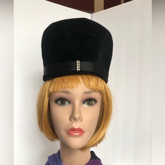 VTG Miss Eileen Originals Hat Black with Rhinestones and Bow Detail - Picture 5 of 11